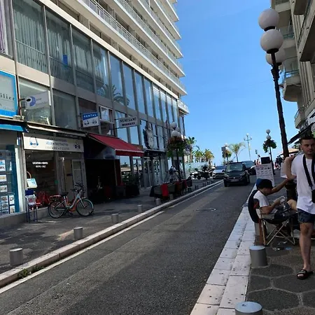 Hébergement de vacances An-nam Homestay, 50m De La Plage, Centre Ville De Nice, Zone Piétonne